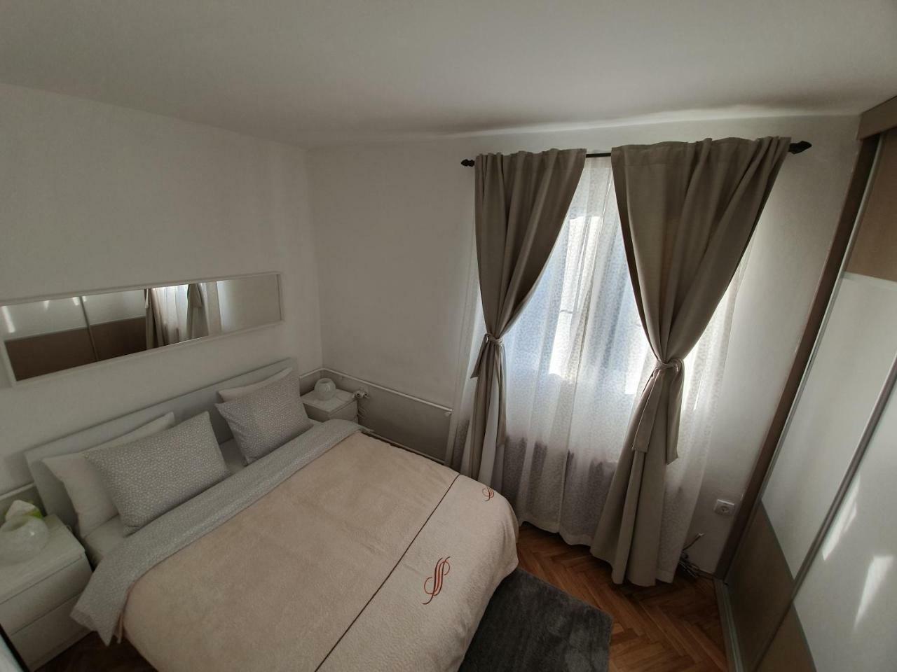 Apartment New Belgrade Home Buitenkant foto