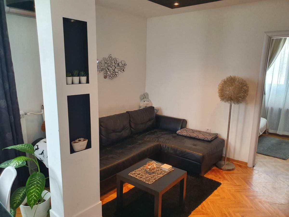 Apartment New Belgrade Home Buitenkant foto